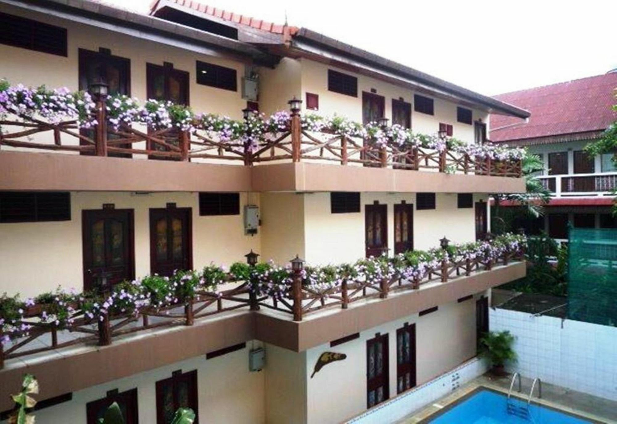 Гостевой дом S.k. House 1 3*